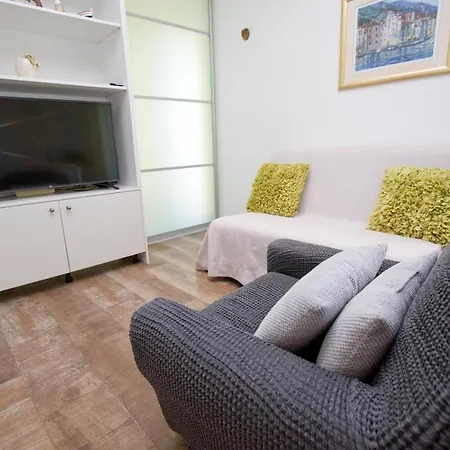 Argus 3 - Center Apartamento Makarska