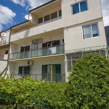 Argus 3 - Center Apartamento Makarska